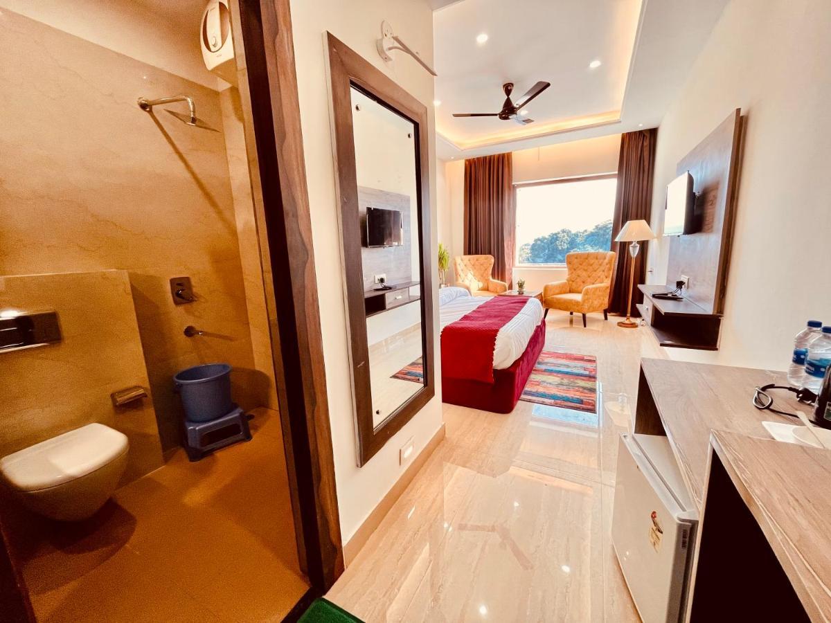 Ganges Blossam - A Four Star Luxury Hotel & Resort Haridwār Exterior foto